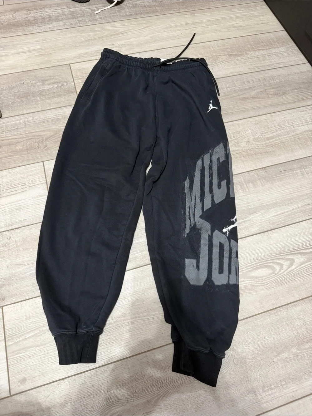 Men’s Jordan Black Logo Graphic Joggers